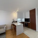 The City Block Apartment